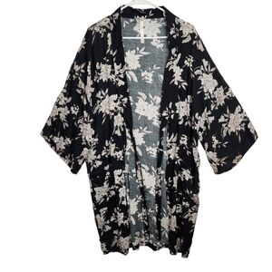 Spiritual Gangster Maya Women’s Size OS Black Floral Tie Front Kimono Duster